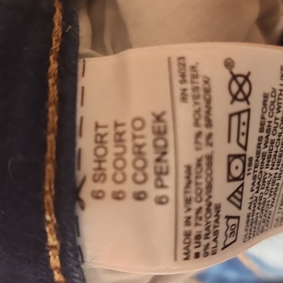 Old Navy RockStar Super Skinny Size 6 - Picture 4 of 4